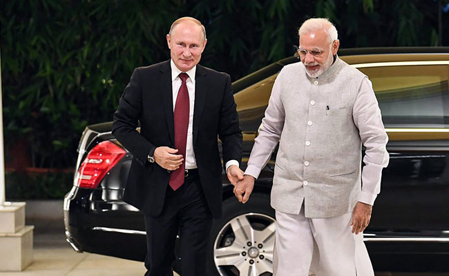 eod8732o_putin-modi-pti_625x300_05_October_18.jpg