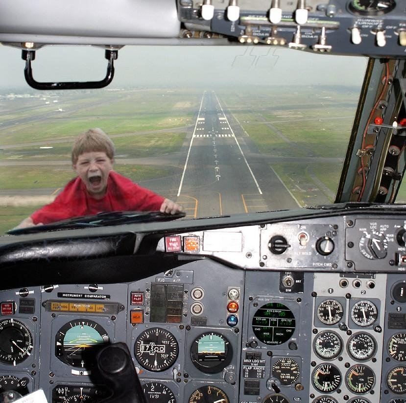 kid_plane.jpg