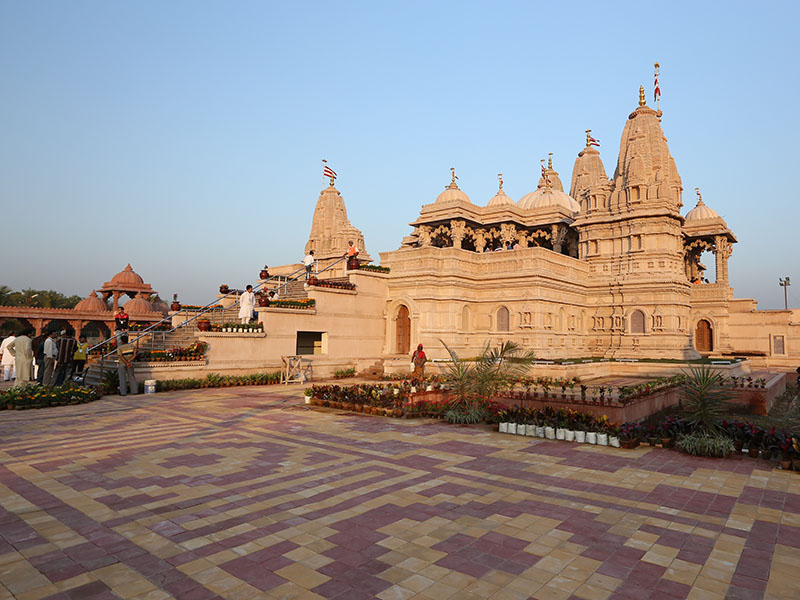 03_Kolkata_mandir_f.jpg