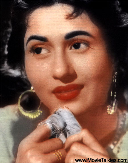 madhubala-5b-1_1186978268.jpg