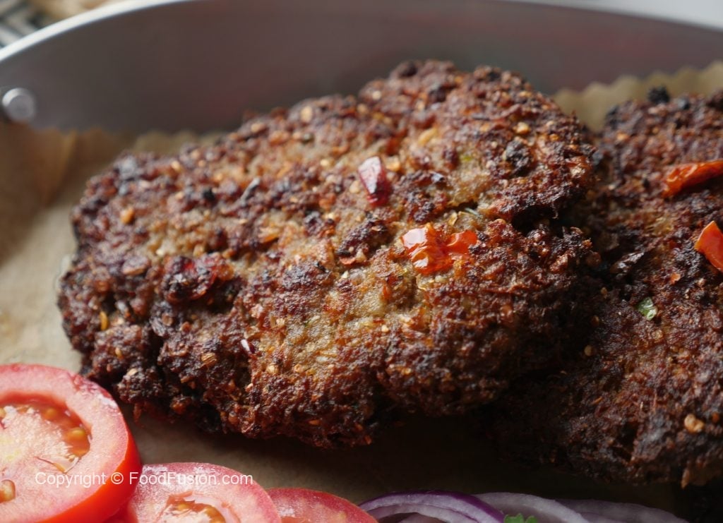 Chapli-kabab-Recipe-by-Food-fusion-1.jpg