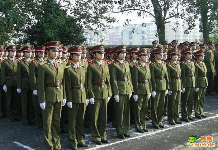 china_army_girls_06.jpg