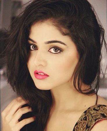 Wamiqa-Gabbi-compressed.jpg