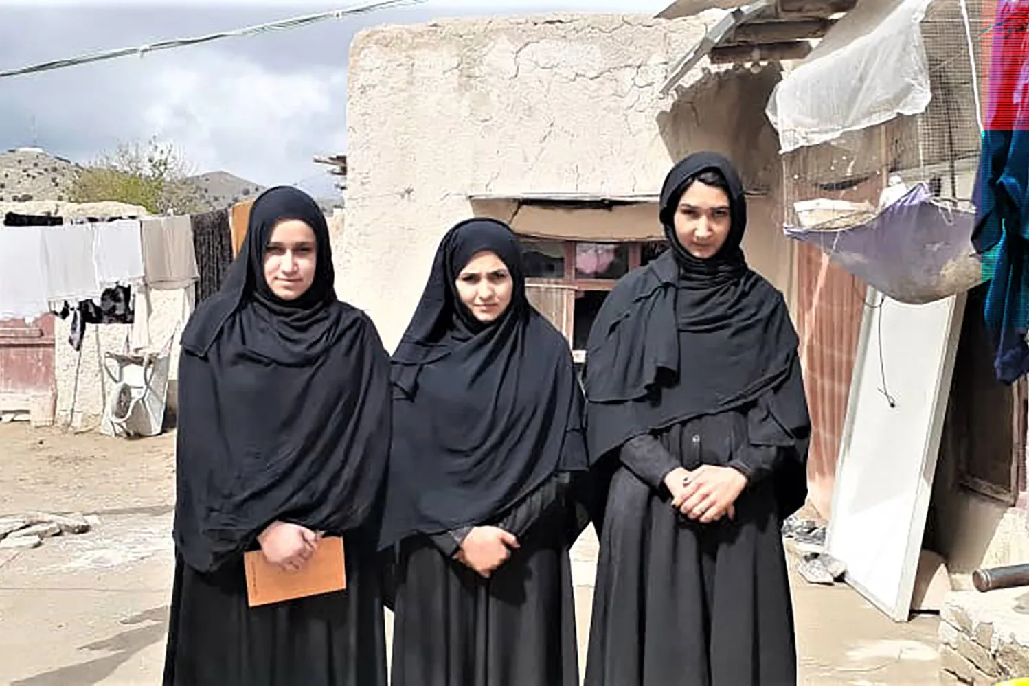 afghan-school-girls-taliban-lakan1.jpg