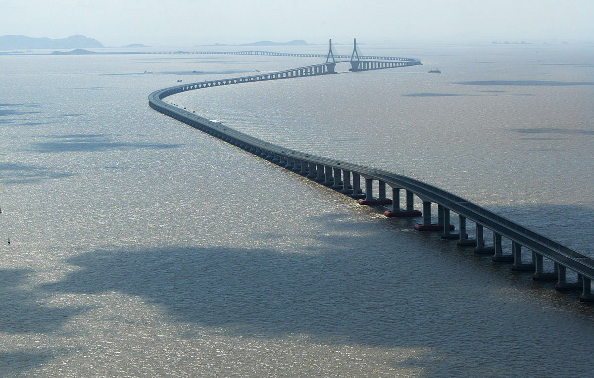 Donghai_Bridge.jpg