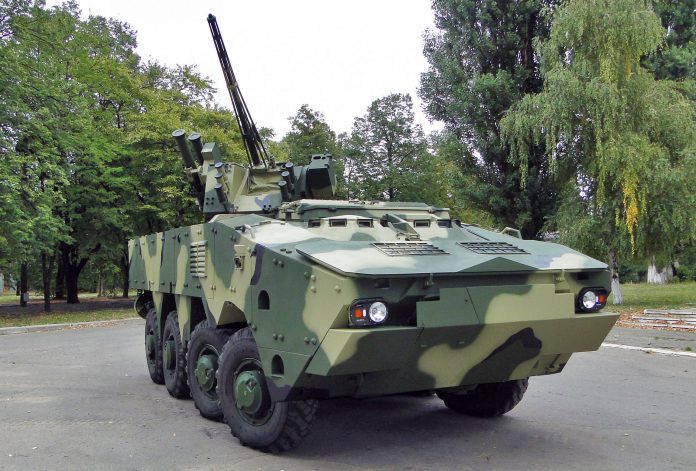 BTR-4MV1-696x471.jpg