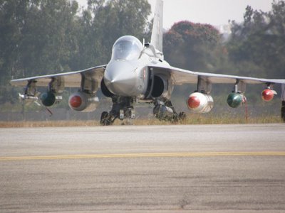 LCA_tejas_IAF+_india_5.jpg