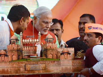 Modi_Ahmedabad_rally_PTI_360.jpg