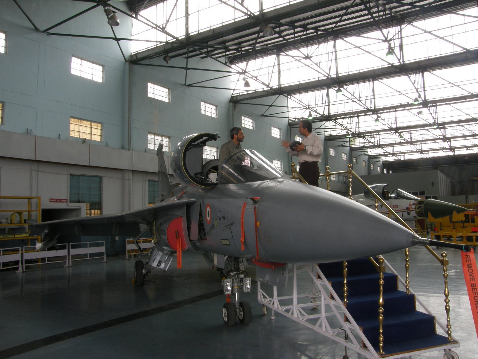 LCA_tejas_IAF+_india_9.jpg