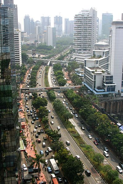 400px-JalanJenderalSudirmanJakarta.jpg