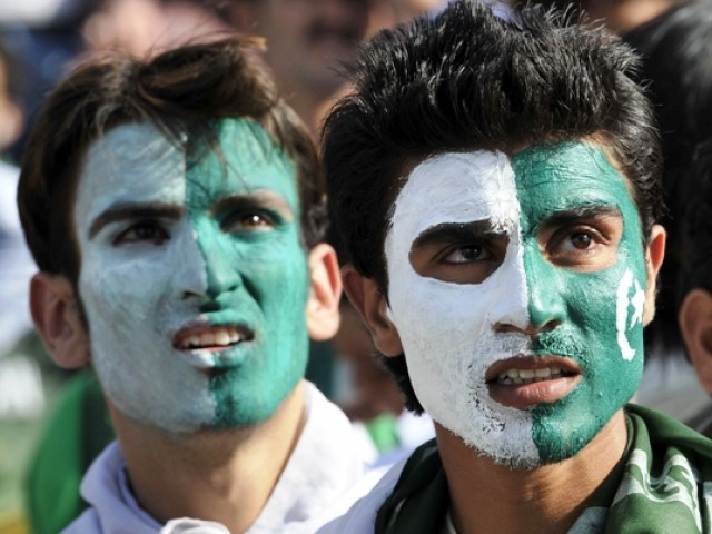 pak-fan-640x480.jpg