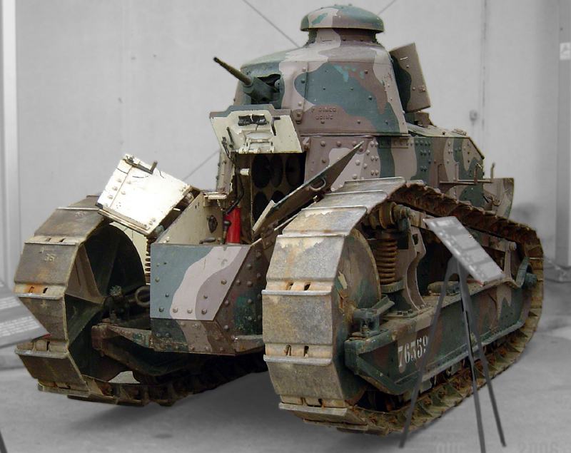 Renault-FT17-Saumur.0004gw9y.jpg