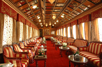 palace-on-wheels-inside.jpg