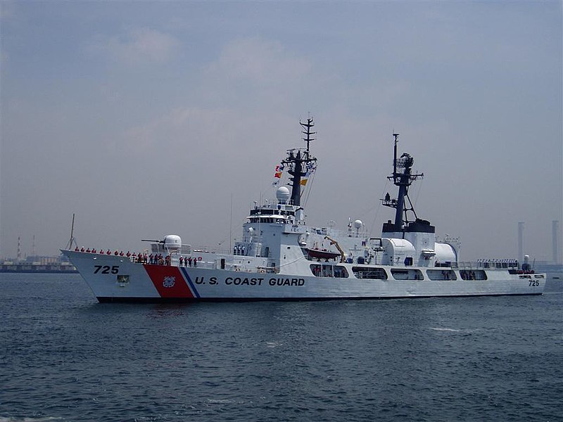 800px-USCGC_Jarvis_WHEC-725.jpg