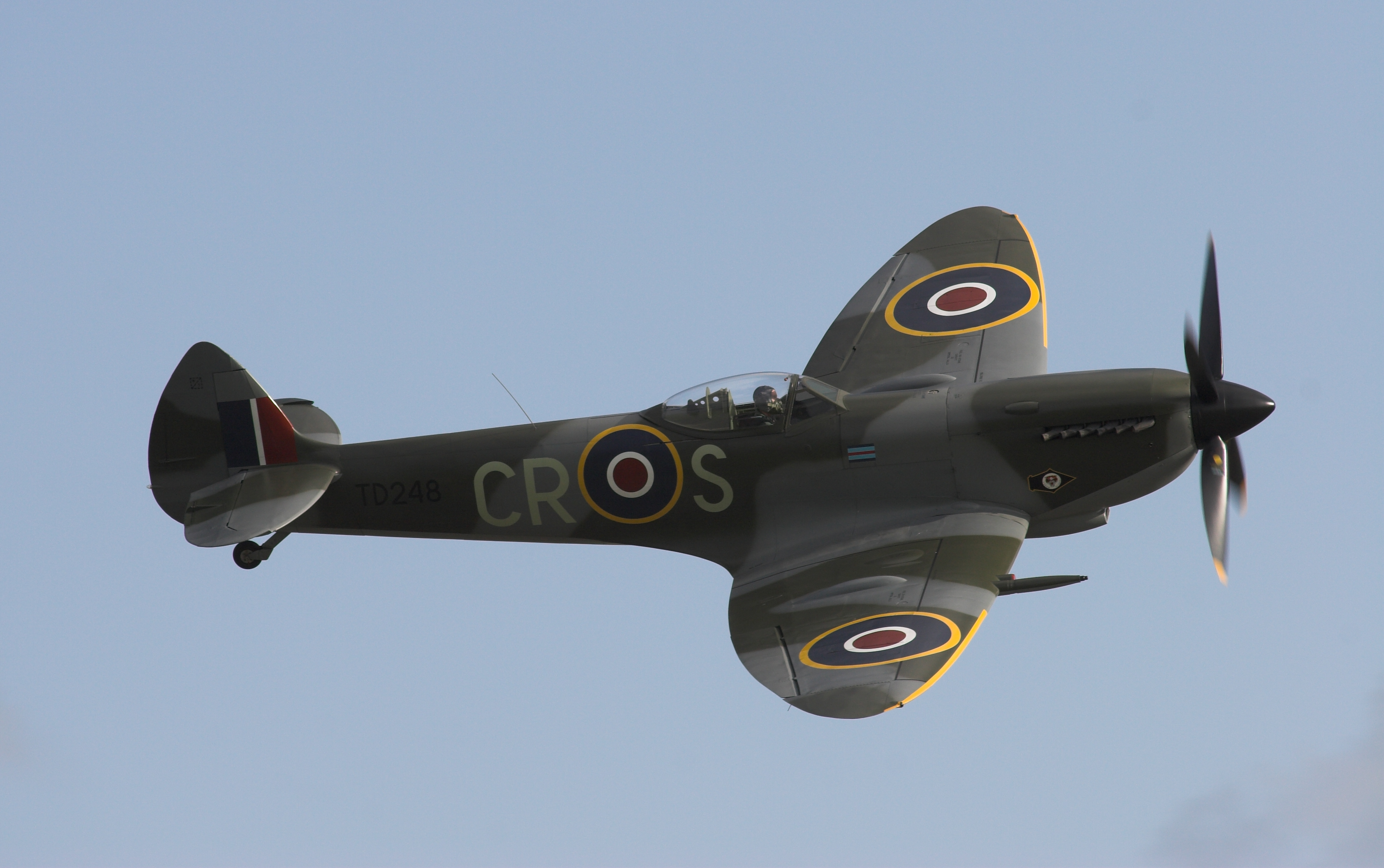 Supermarine_Spitfire_Mk_XVI.jpg