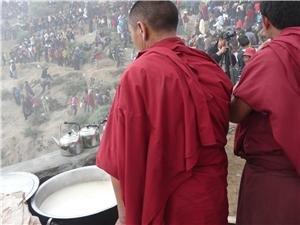 tibet-shoton-festival5_300x225.JPG