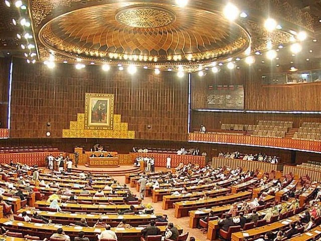 224804-islamabadnationalassemblyinterior-1312496506-486-640x480.jpg