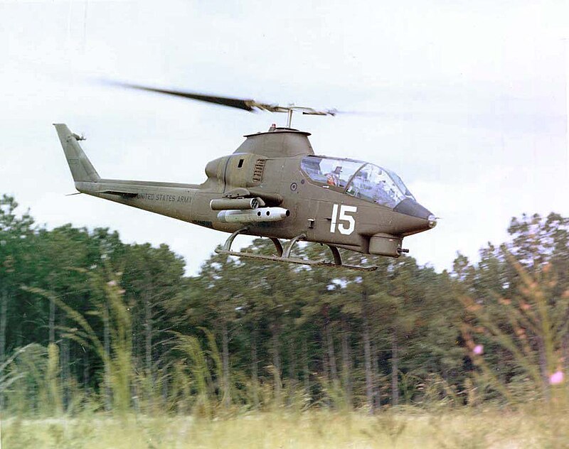 800px-Ah-1cobra_1.jpg