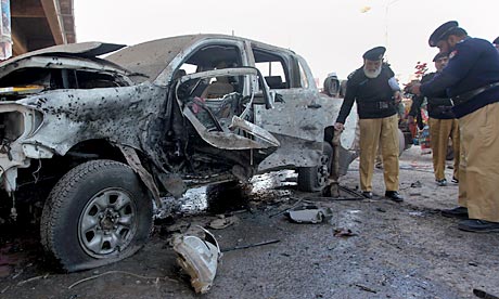 Pakistani-police-officers-007.jpg