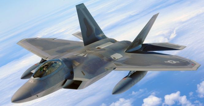 F-22_Superb_5.jpg