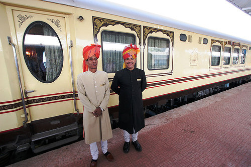 palace_on_wheels_1.jpg