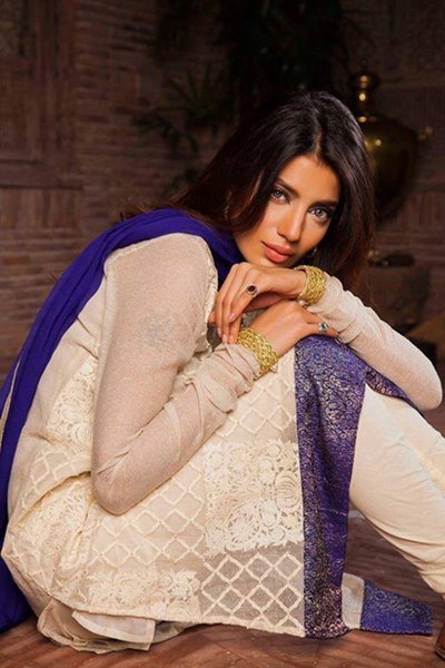 Pakistani-Model-Rabia-Butt-Biography-And-Profile-006.jpg