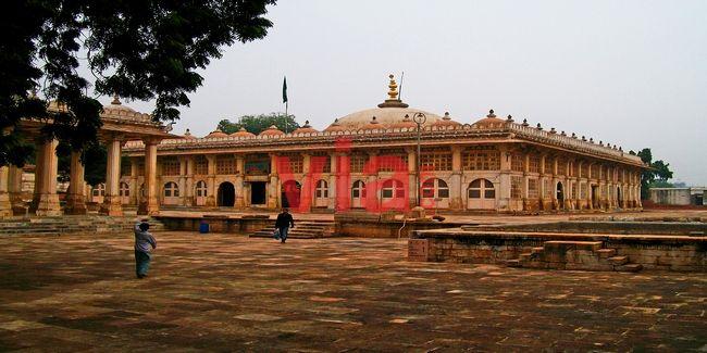 1000043563-1000043562_ahmedabad2jpg.jpg