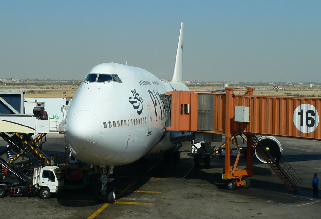 PIA747-Karachi-00114.JPG