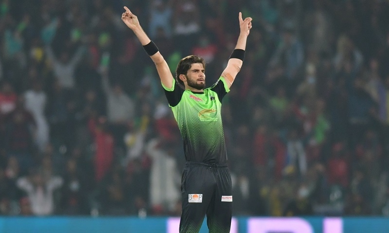 Lahore Qalandars captain Shaheen Afridi celebrates taking a wicket in PSL 2022 final. Photo: PSL/Twitter