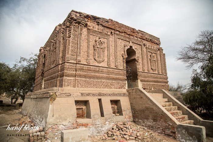 Sheikh-Sadan-shaheed-Muzaffargarh.jpg