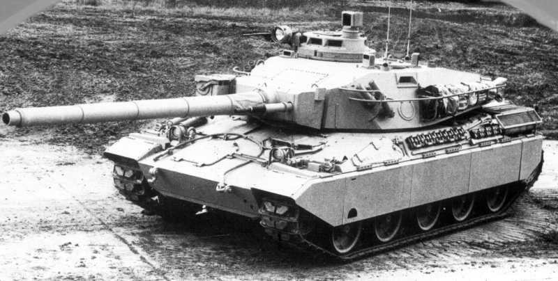 amx-32-006.jpg