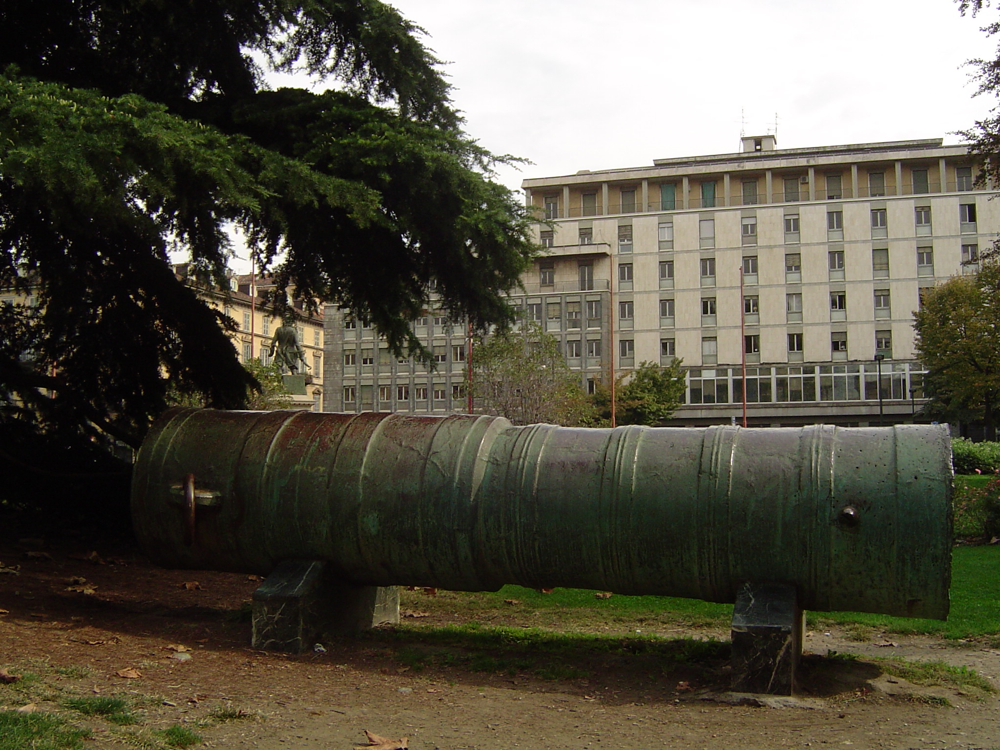 Museo_Nazionale_dell%27Artiglieria_di_Torino_Cannone_Turco.jpg