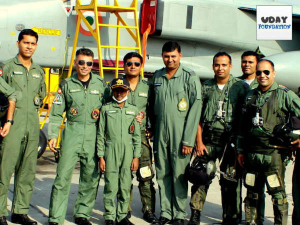 01-1422803464-chandan-youngest-pilot.jpg