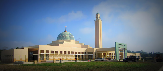 pengiran+muda+abdul+mateen+mosque+in+brunei3.JPG