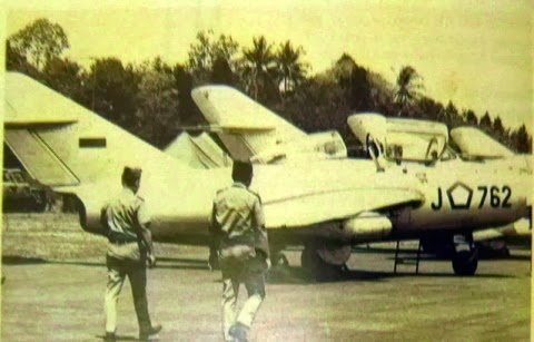 pesawat+MiG-15+%5B2%5D.jpg