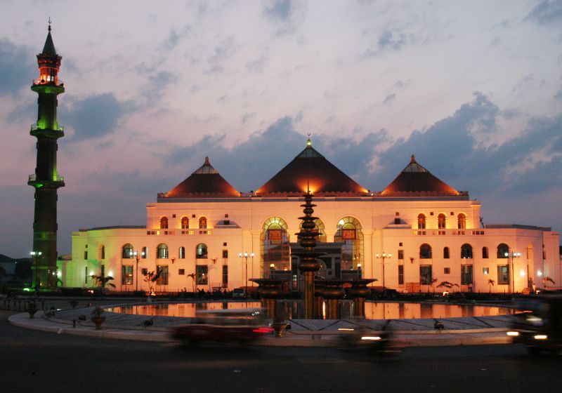 masjid-agung-palembang-indonesia.jpg