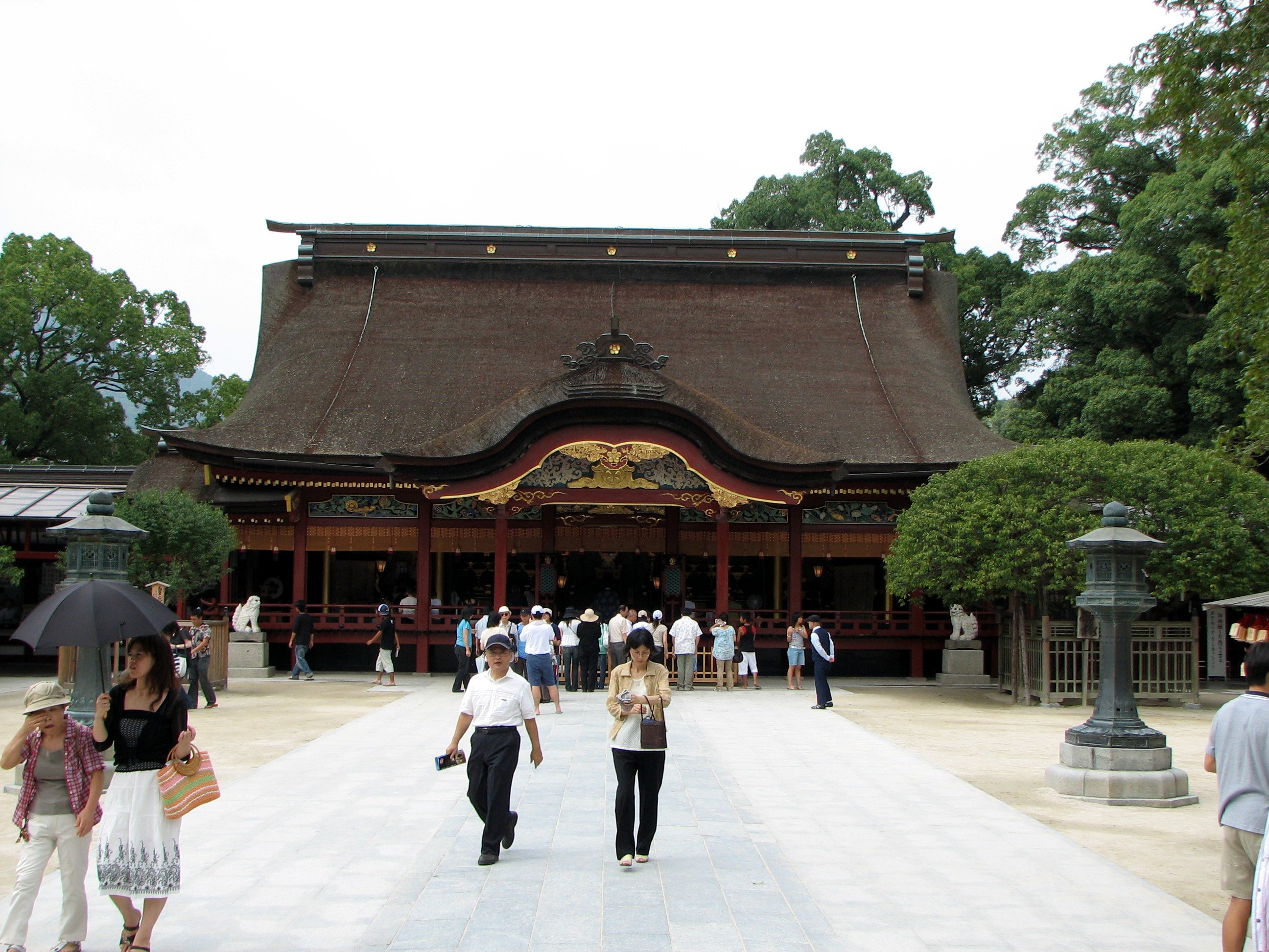 Dazaifu_Tenmagu_shrine.JPG