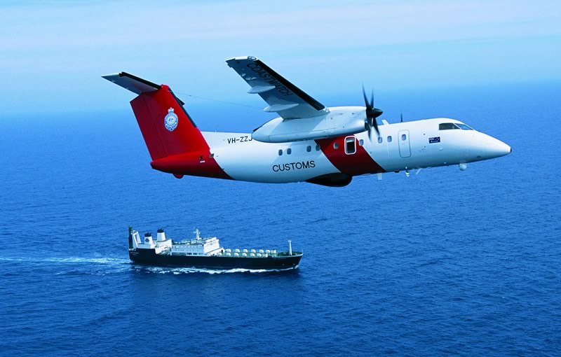 AIR_Dash-8-Q200_Coastwatch_With_Ship_lg.jpg