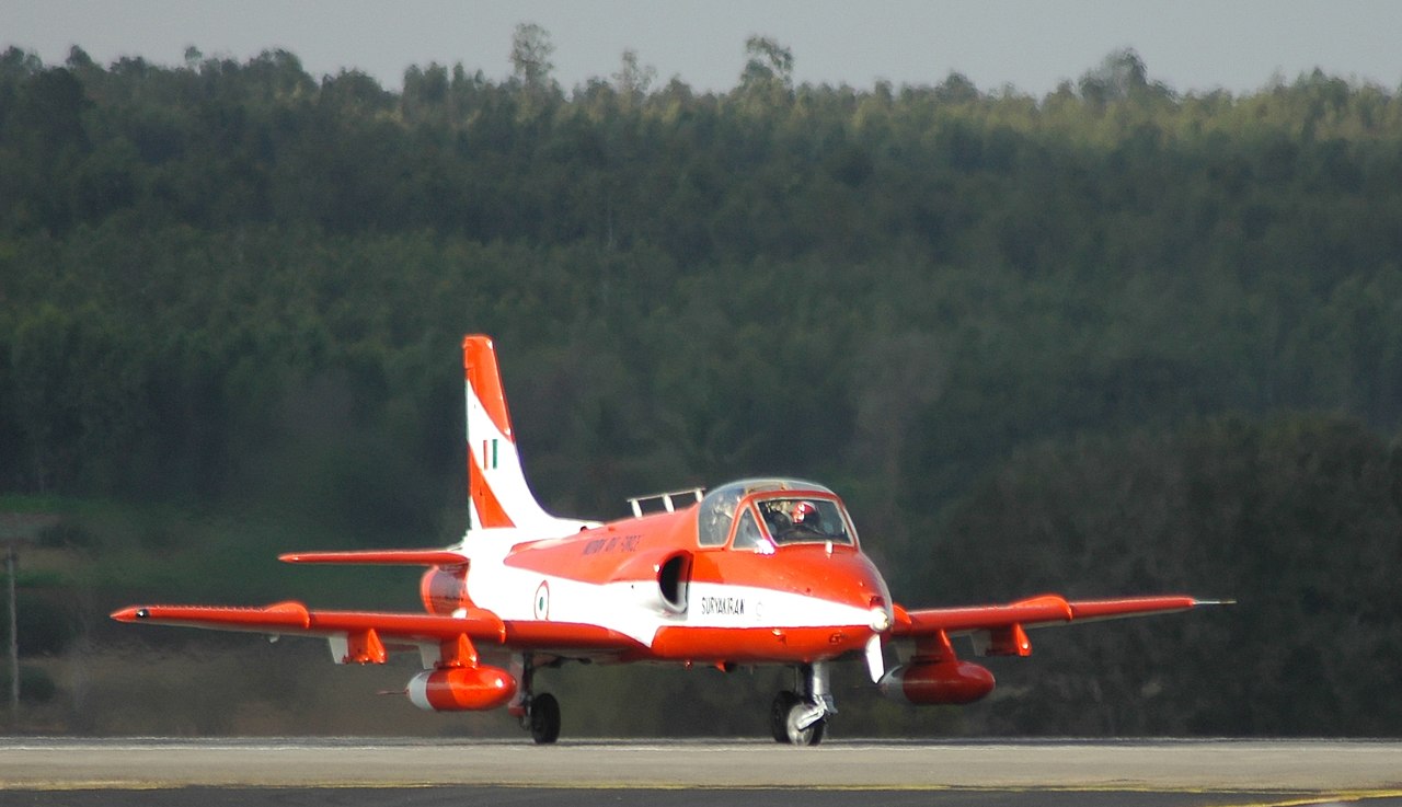 1280px-HAL_Kiran_Aero_India-2007.jpg