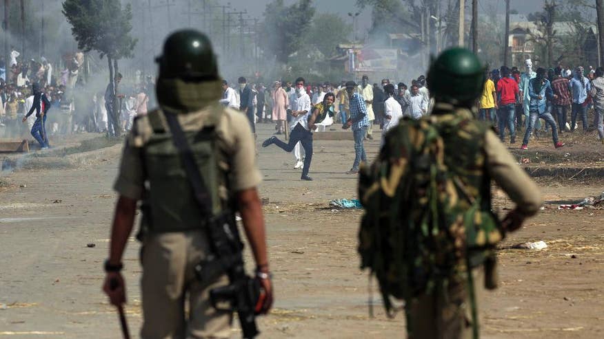 India%20Kashmir%20Protest-5.jpg