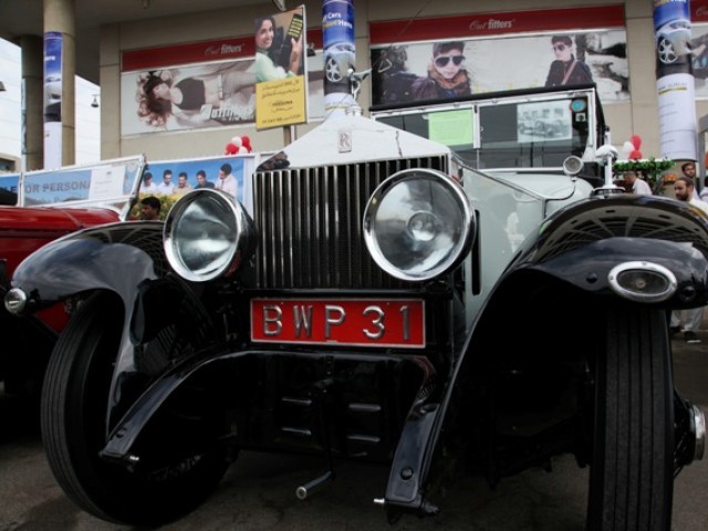 1924rollsroycesilverghost2-khi-feb13-640x480.jpg