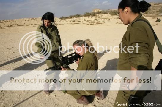 IsraeliArmygirlsduringashootingt-1.jpg