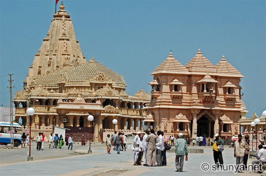 SomnathTemple02.jpg