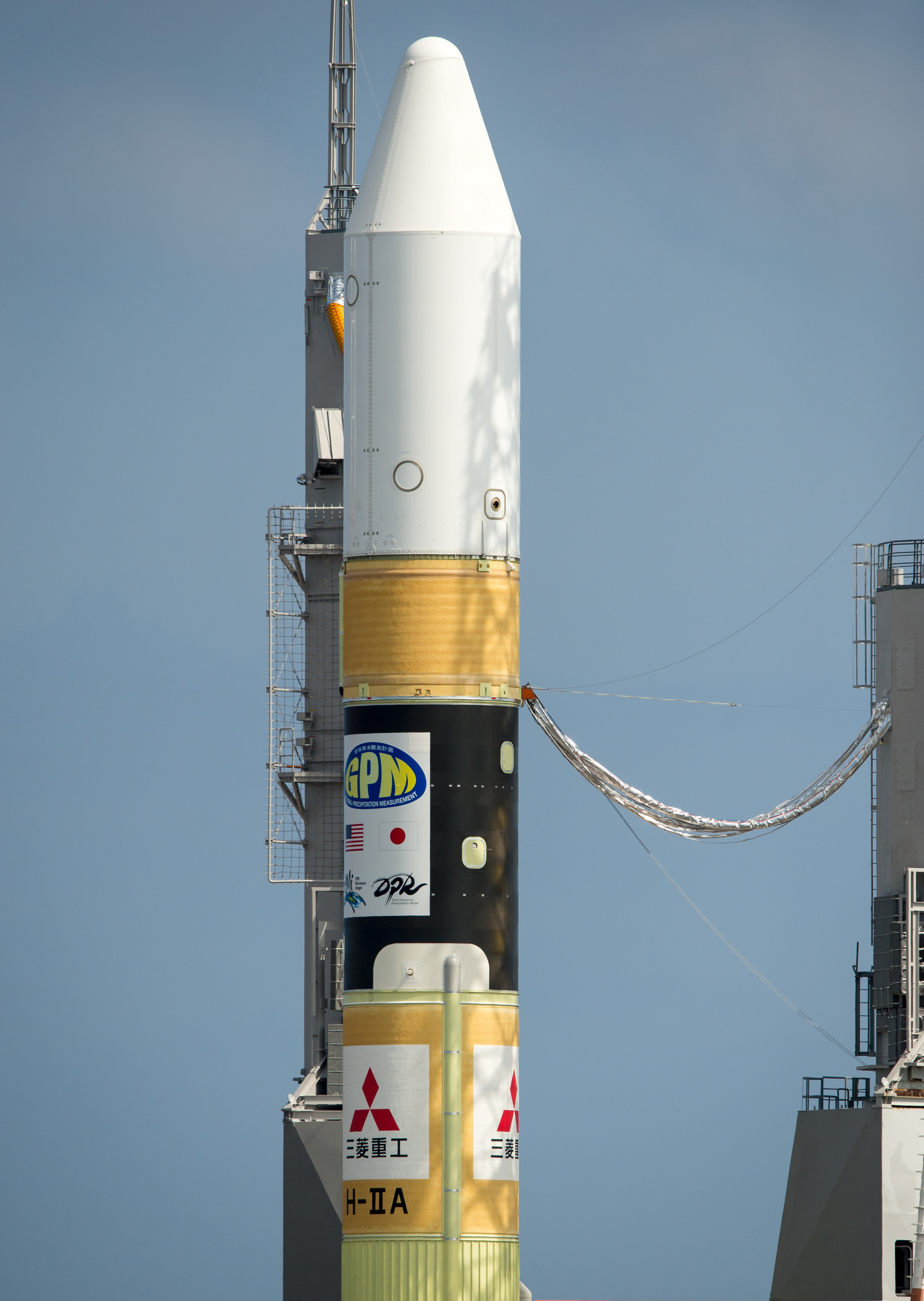 Payload_fairing_of_GPM's_H-IIA_rocket.jpg