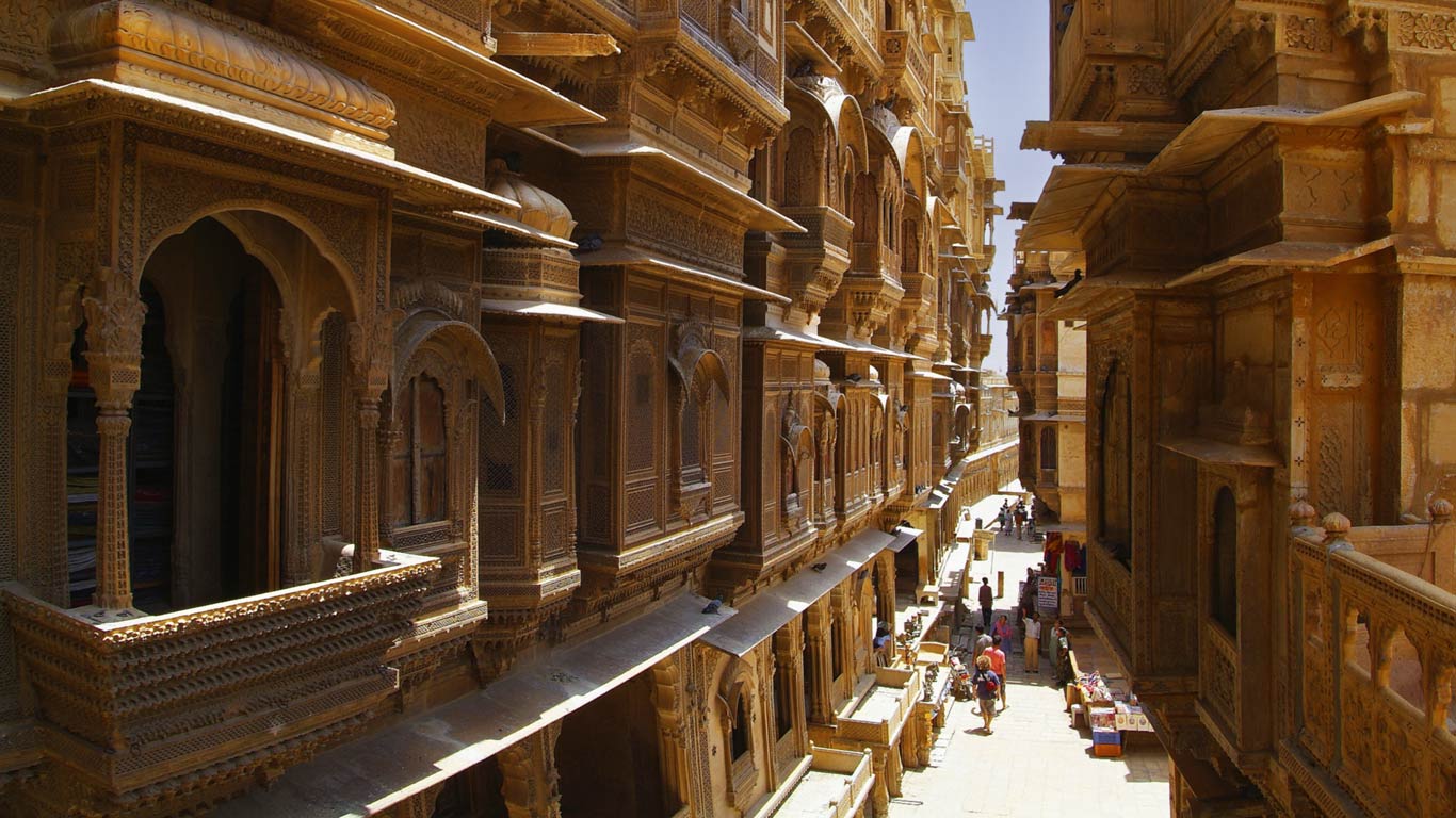 jaisalmer_en-in9591659066_1366x768-jpg.184200