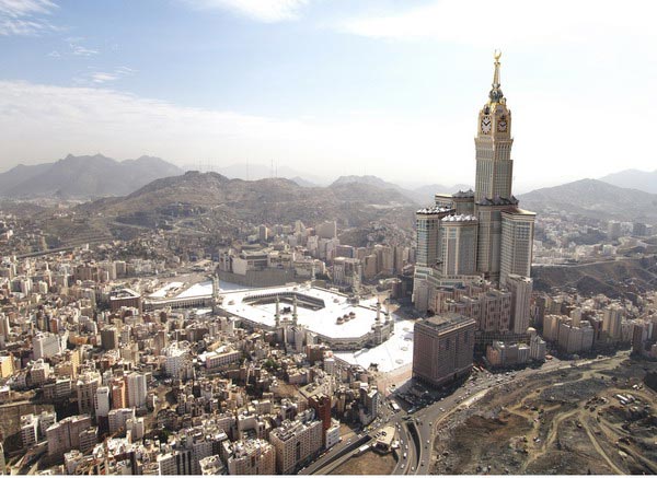 Th-Makkah-Clock-Royal-Tower-2.jpg