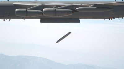 B-52_JASSMdrop.JPG