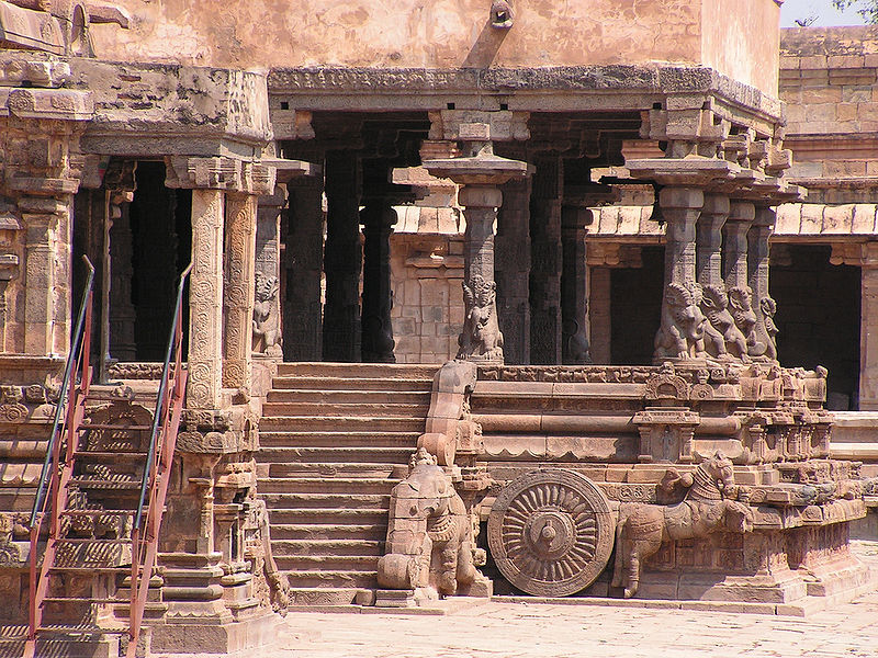 800px-Airavateshwarar_Darasuram.jpg