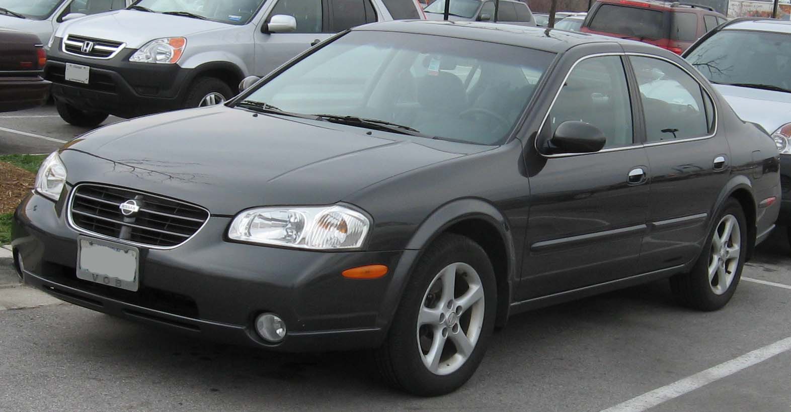 2000-2001_Nissan_Maxima.jpg