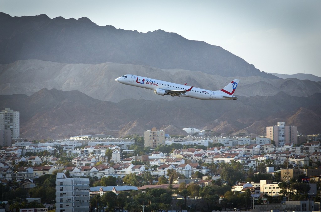 eilat-plane.jpg